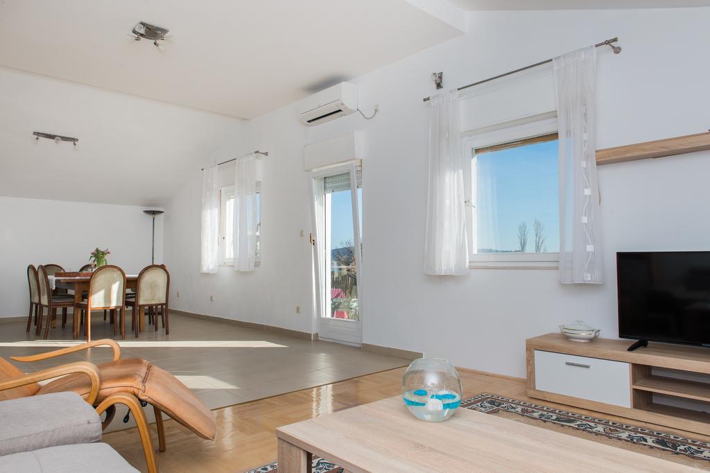 Apartments Rose Kaštela Esterno foto