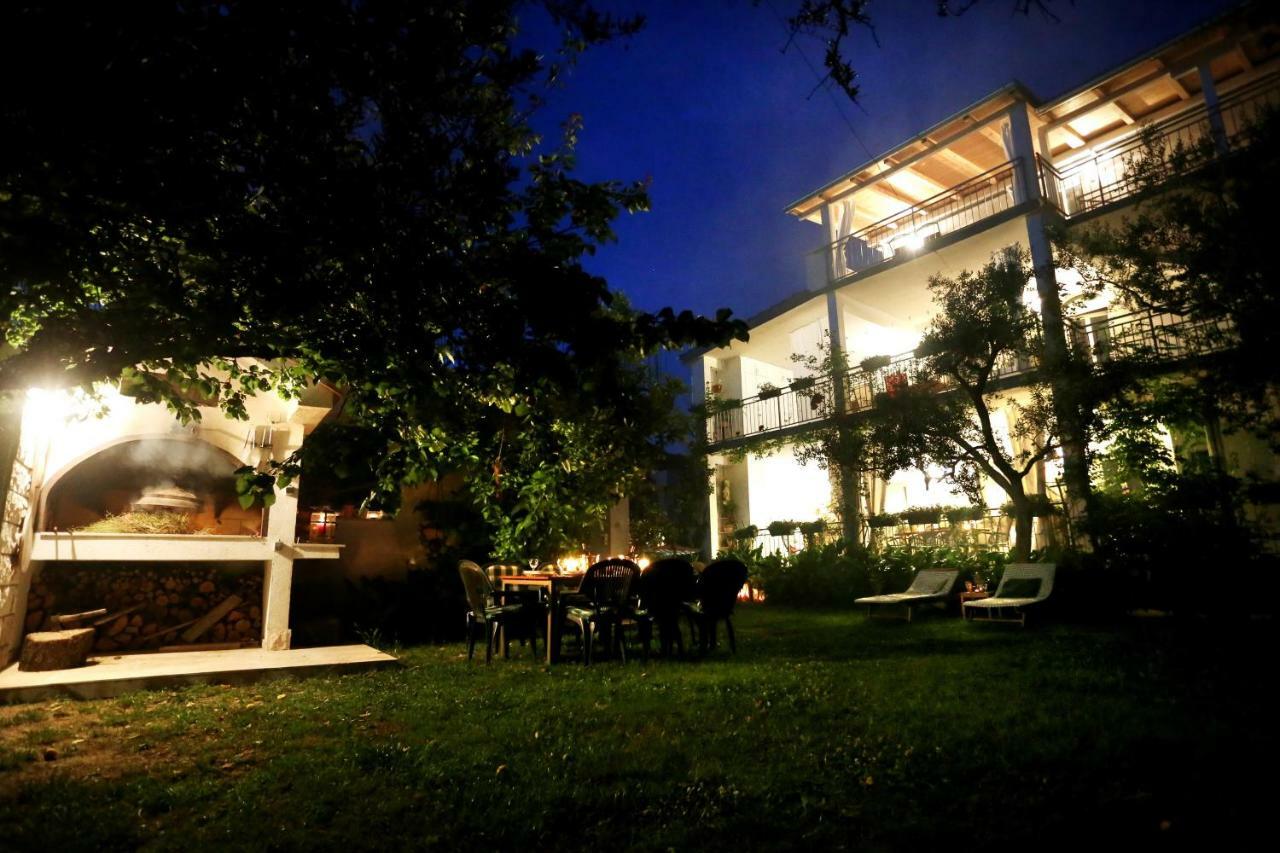 Apartments Rose Kaštela Esterno foto